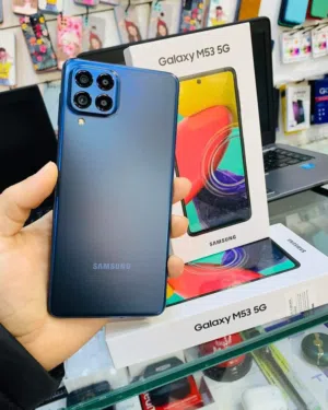 Samsong M35 مستعمل بحالة ممتازة 128 جيجا  16 رام