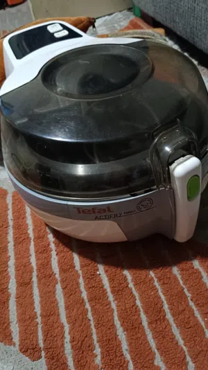 قلايه هوائيه من شركه تيفال