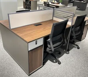 workstation 4 Person