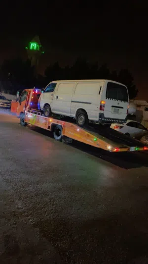 سطحه الجبيل النقل سيارات داخلي و خارجي Towing service Jubail inside and Outside