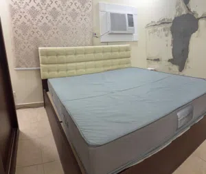 للبيع اثاث غرفة النوم