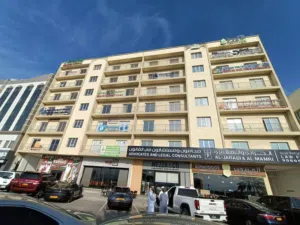 130 m2 2 Bedrooms Apartments for Rent in Muscat Al Mawaleh