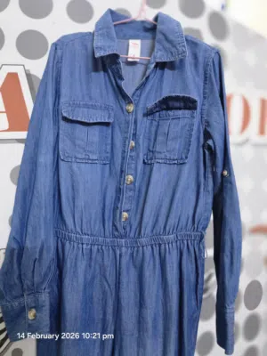 Elegant Blue Denim Jumpsuit – Excellent Condition – Size 8-9 years