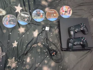 بلاي ستيشن 4 مستعمله