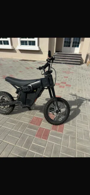 Kuggo wish 1 tuned 80km speed and 200kms used pro taper grips light bar full black