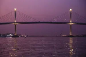 للايجار بنص الخدمات