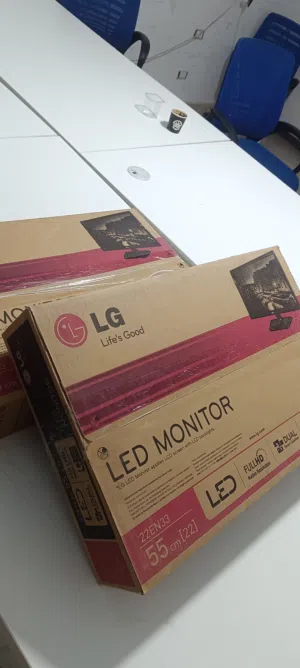 2 شاشه كمبيوتر LG اصليه