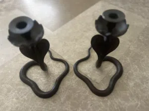 شمعدان انتيك نحاس محبر ملون قديم