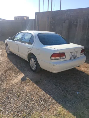 Used Samsung SM5 in Tripoli