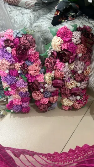 Mehndi and nikah decoration things