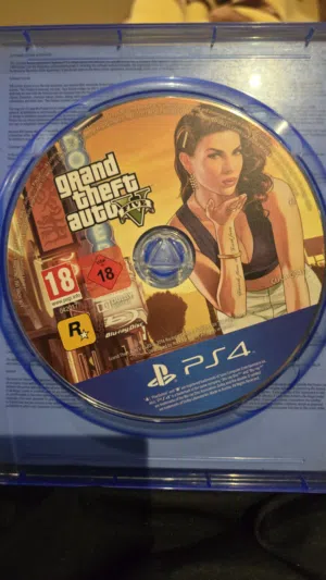 gta 5 game cd for PlayStation 4
