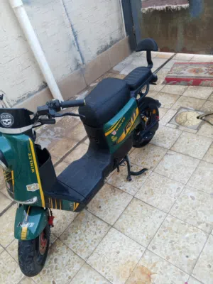 سلام عليكم للبيع دراجه R11