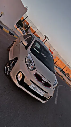 Used Kia Picanto in Tripoli