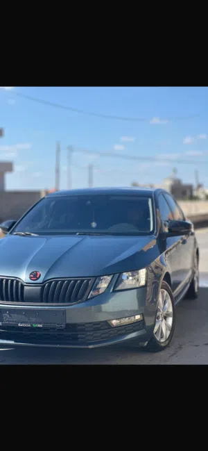 سكودا اوكتافيا 2017