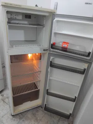 بيع ثلاجة وست تنجهاوس 10 قدم