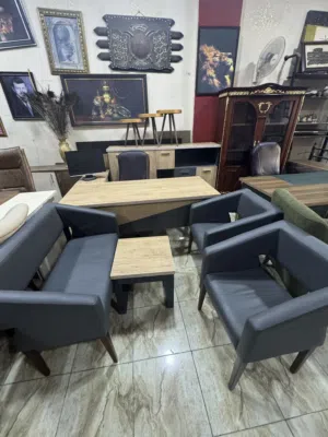 مكاتب مدير عدد 4 للبيع