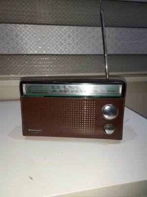 راديو PANASONIC   للبيع 3 موجات بحاله ممتازه