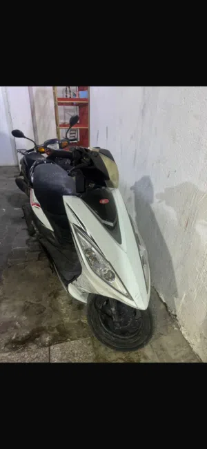دراجة كامكو kymco الصناعة يابان محركها 110