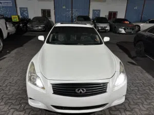 INFINITI G37s COUPE