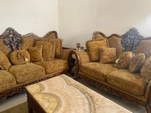 طقم امريكي تسع مقاعد 150دينار