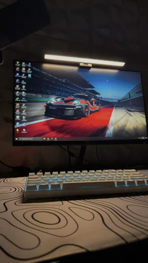 GTX1660 SUPER  i5-10400F