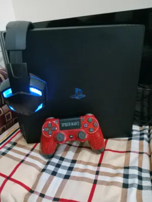 PlayStation 4 PlayStation for sale in Sana'a