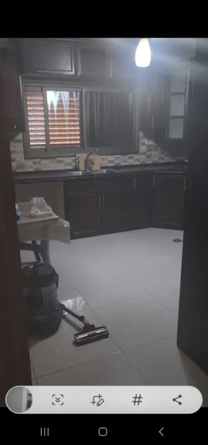 ٥ غرف نوم . حمّامين . 150 م٢3