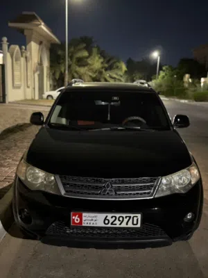 ميتسوبيشي أوتلاندر موديل 2009