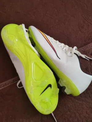 Football shoes nike Mercurial CR7 size 43 aveilebel