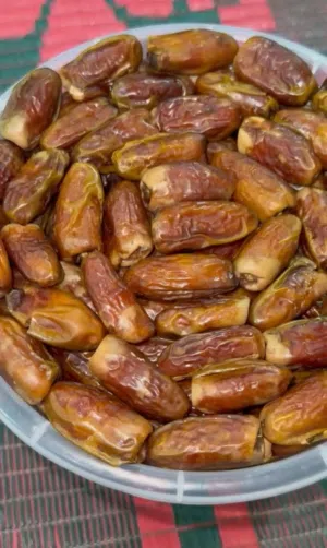 تمر نغال رقم واحد نظييف الحق ما تلحق
