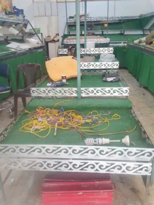 بسطات محل خضار وفواكه