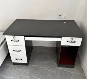 مكتب للكمبيوتر ويصلح للدراسة  مع جوارير واقفال رمادي