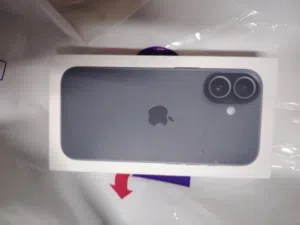 Here’s a clean listing title and description for your ad: Title: Used iPhone 17 – Like New – On