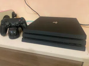 Ps4 pro gaming bundle with keyboard