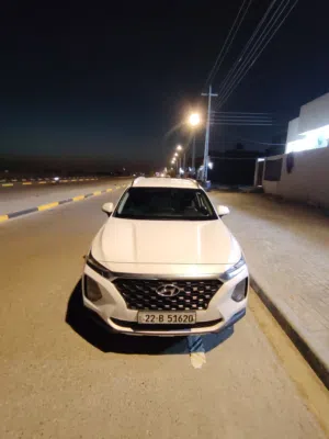 Used Hyundai Santa Fe in Basra