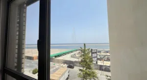 Luxury Boulevard View  Elegant Apartment in Al Mouj