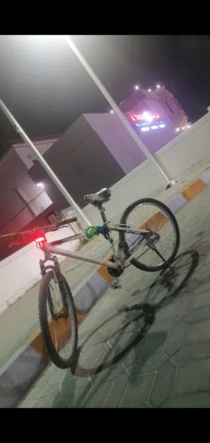 للبيع دراجه بحاله جيده مطلوب 120 درهم موجوده في راس الخيمه