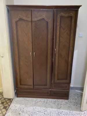 دولاب للبيع