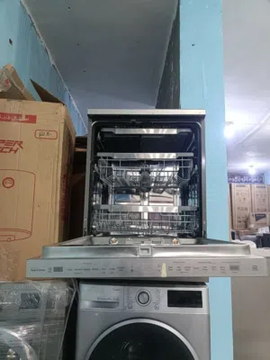 غسالة اطباق LG  14 فرد 10 برنامج  60 سم لون فضي موديل DFB325HS شاشة تاتش ديچتال تحكم كامل  محرك الدف