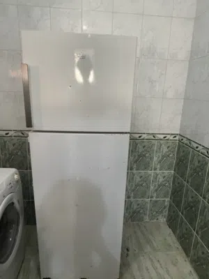 ثلّاجة beko مستعمل بحالة جيدة السعة 18 قدم (سعر الثلاجة 100دينار) (قابل للتفاوض) (الموقع)جبيهة