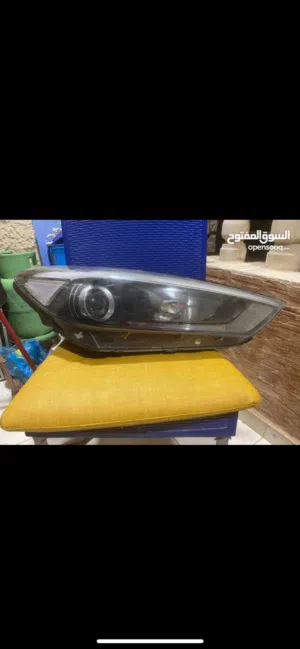 ضو سيارات مستعملة هونداي الينترا للبيع بجودة جيدة للبيع