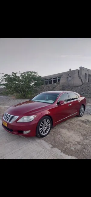 Used Lexus LS in Al Batinah
