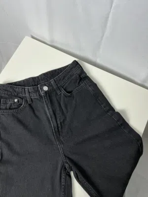 Black H&M Ultra High Waist Wide Regular Fit
