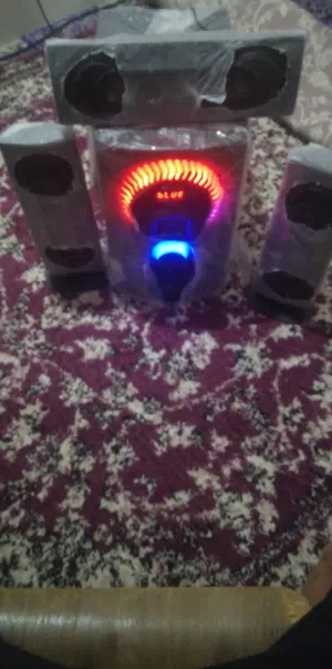 اسبيكرات للبيع اتصال فقط