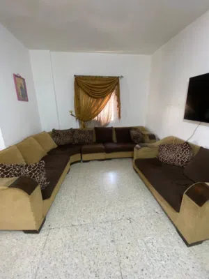 غرفة قعدة مستعملة بسعر 60$