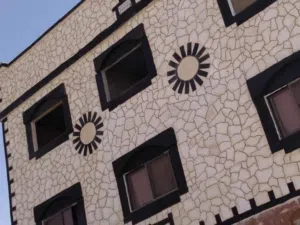 تركيب جميع انواع الشحف والحجر الصناعي والارضيات