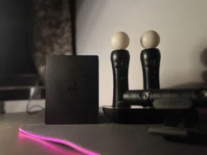 للبيع: نظارة PSVR النسخة المحسنة (المطورة) بحالة ممتازة! الوصف كلشي موجود