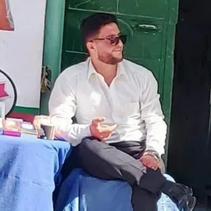 مالك عايد 