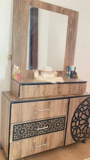 غرفة نوم ماستر للبيع