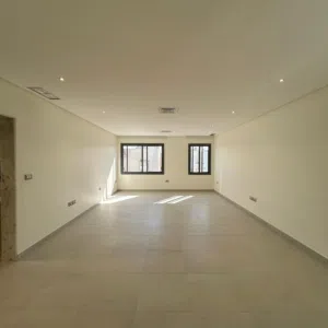 دور كامل سكني للإيجار في غرب مشرف